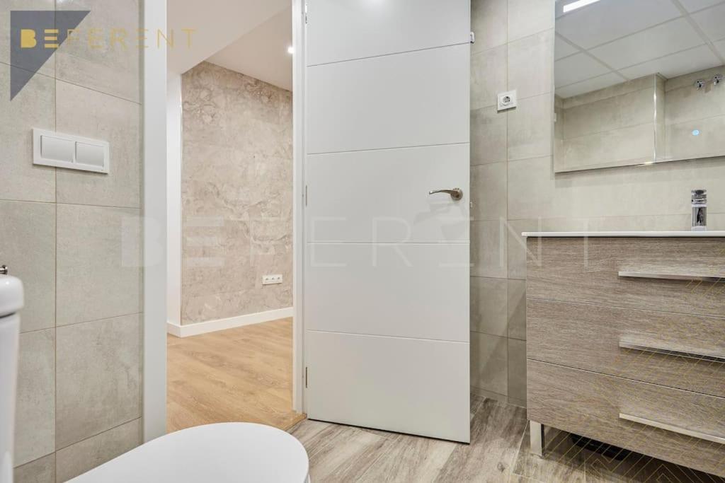 Beferent Plaza San Cristobal Apartment Alicante Luaran gambar
