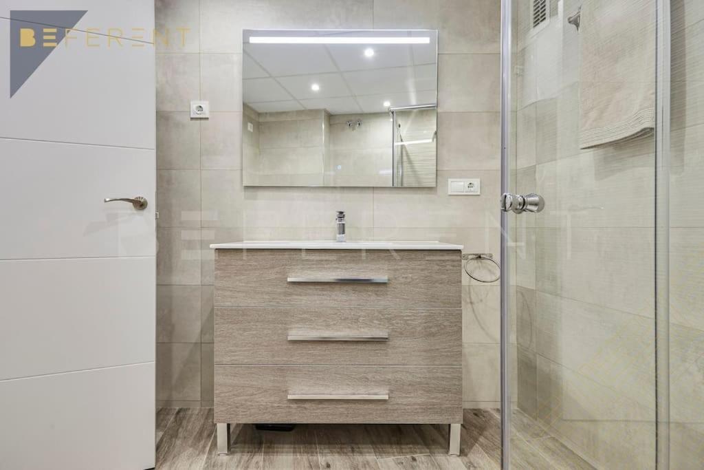Beferent Plaza San Cristobal Apartment Alicante Luaran gambar