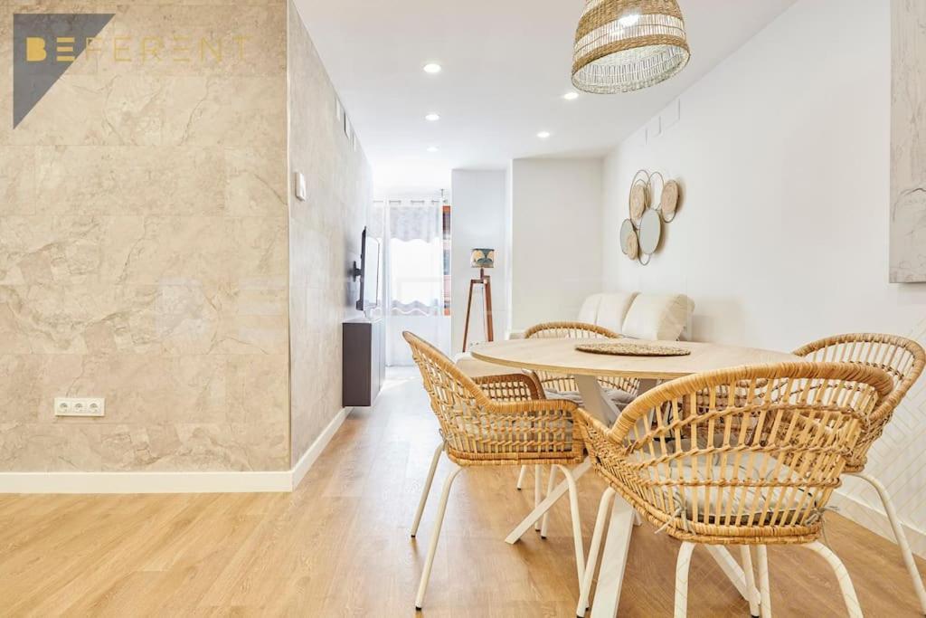 Beferent Plaza San Cristobal Apartment Alicante Luaran gambar