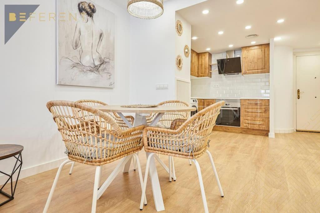 Beferent Plaza San Cristobal Apartment Alicante Luaran gambar